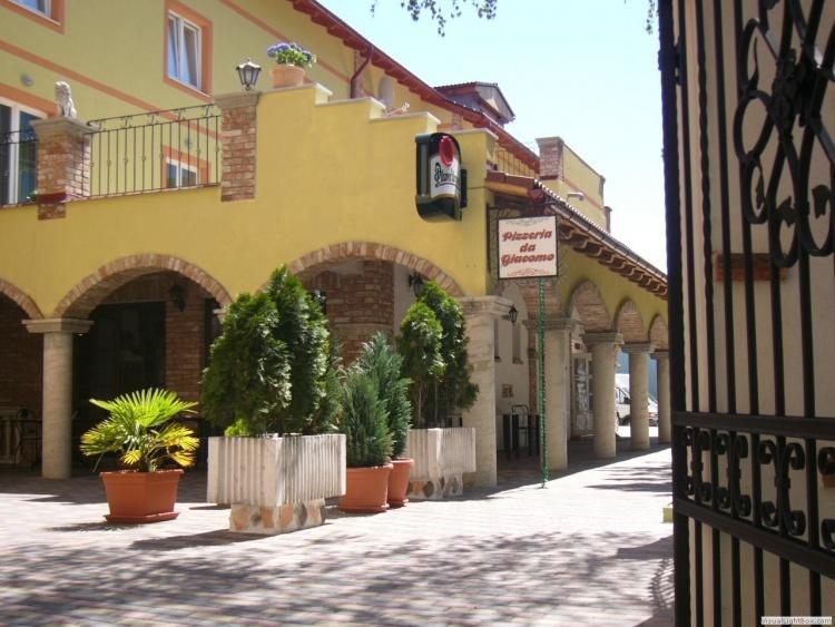 Penzion Da Giacomo Trencin Exterior foto